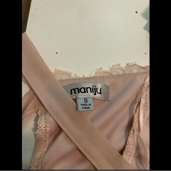 MANIJU - Blush Lace Dress - Picture 5 of 5